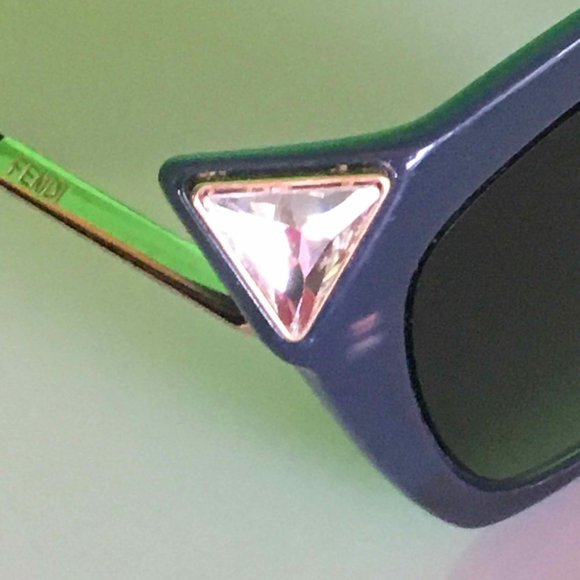 Fendi IRIDIA FF 0357/G/S Sunglasses - Picture 6 of 8